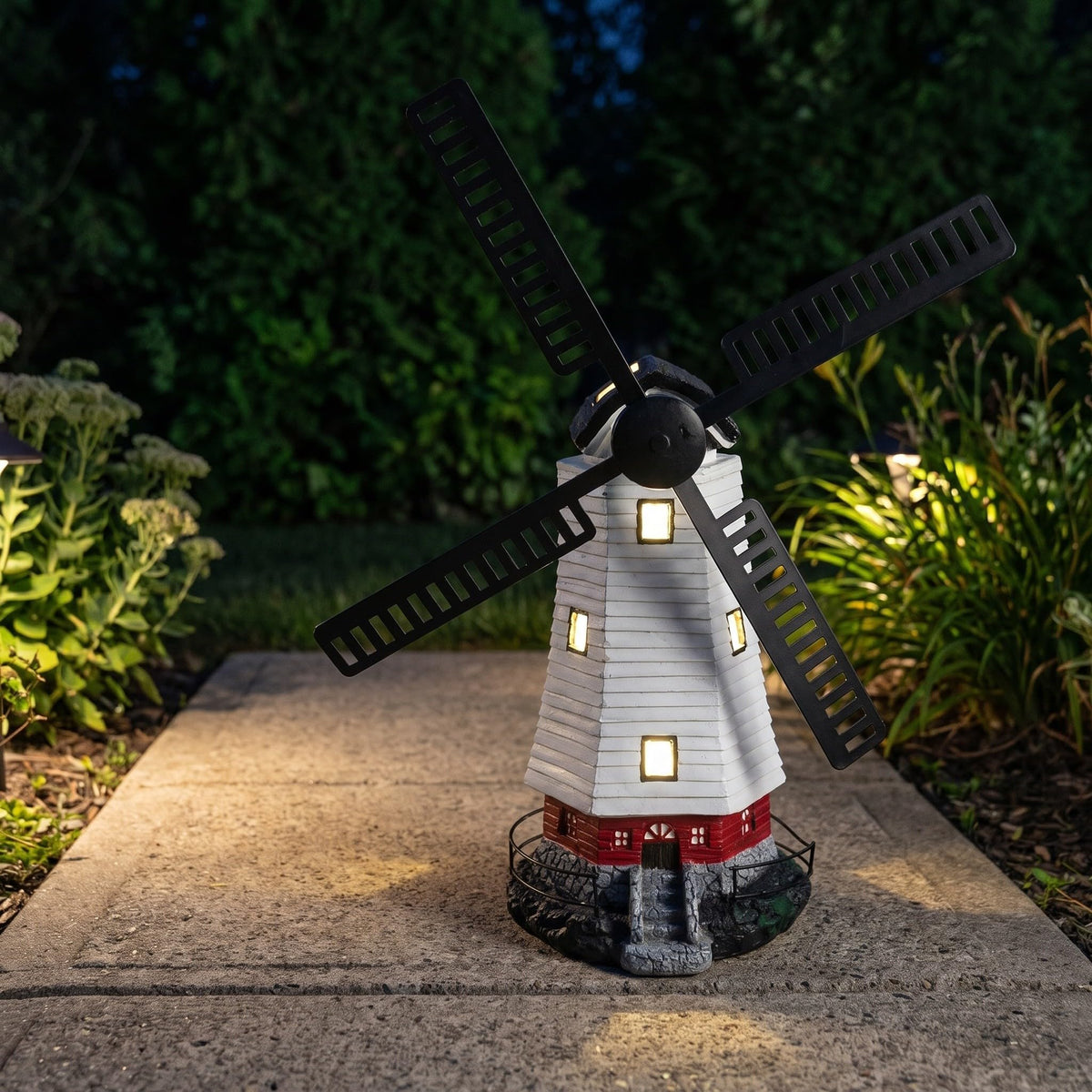 Solar Powered Lighthouse Statue 13 inch U566