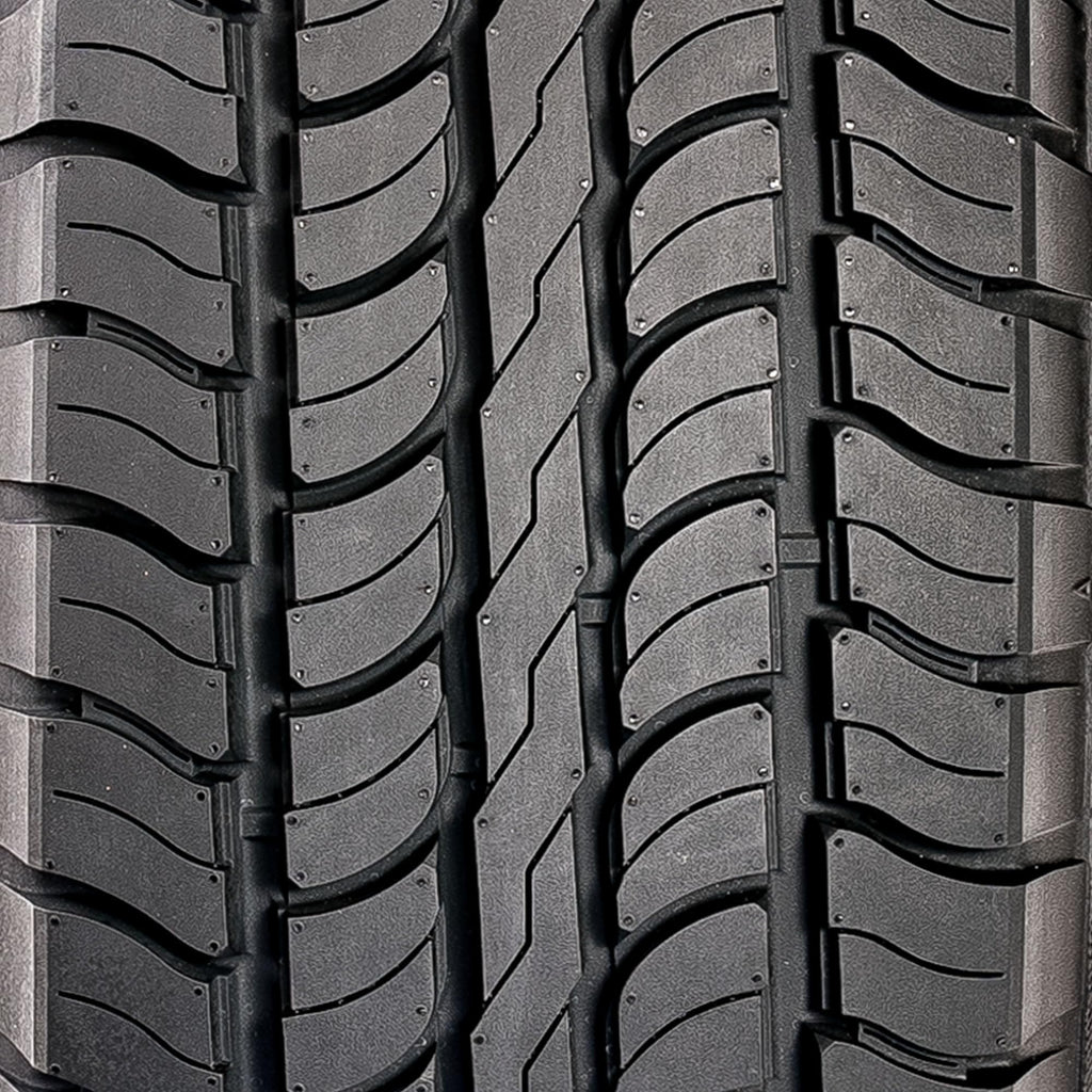 265/70R18 116T SUV/Crossover Tire Z9826