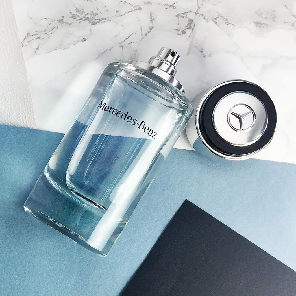 Eau De Toilette Perfume Spray 4 Fl Oz D26997