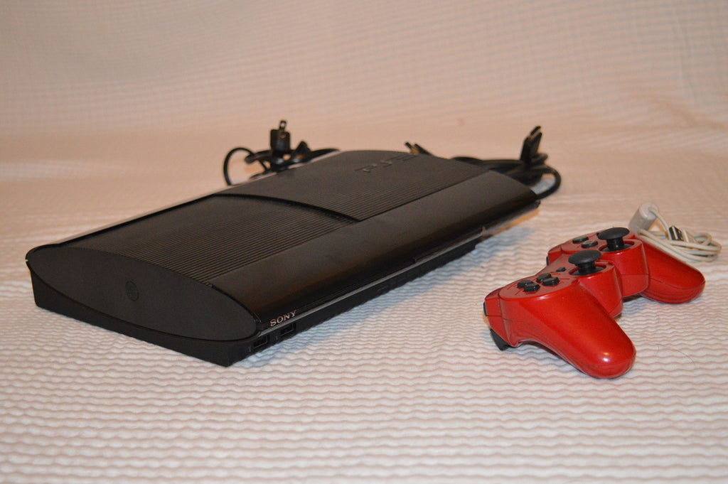Playstation 3 Super Slim 500GB Game Console Bundle D15568